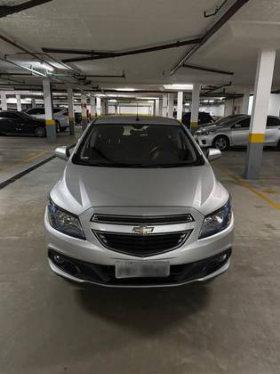 CHEVROLET ONIX 1.4 MPFI LTZ 8V FLEX 4P AUTOMÁTICO